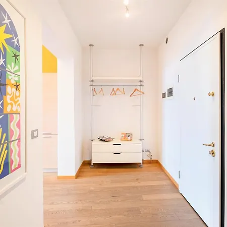 Apartament Skyline *